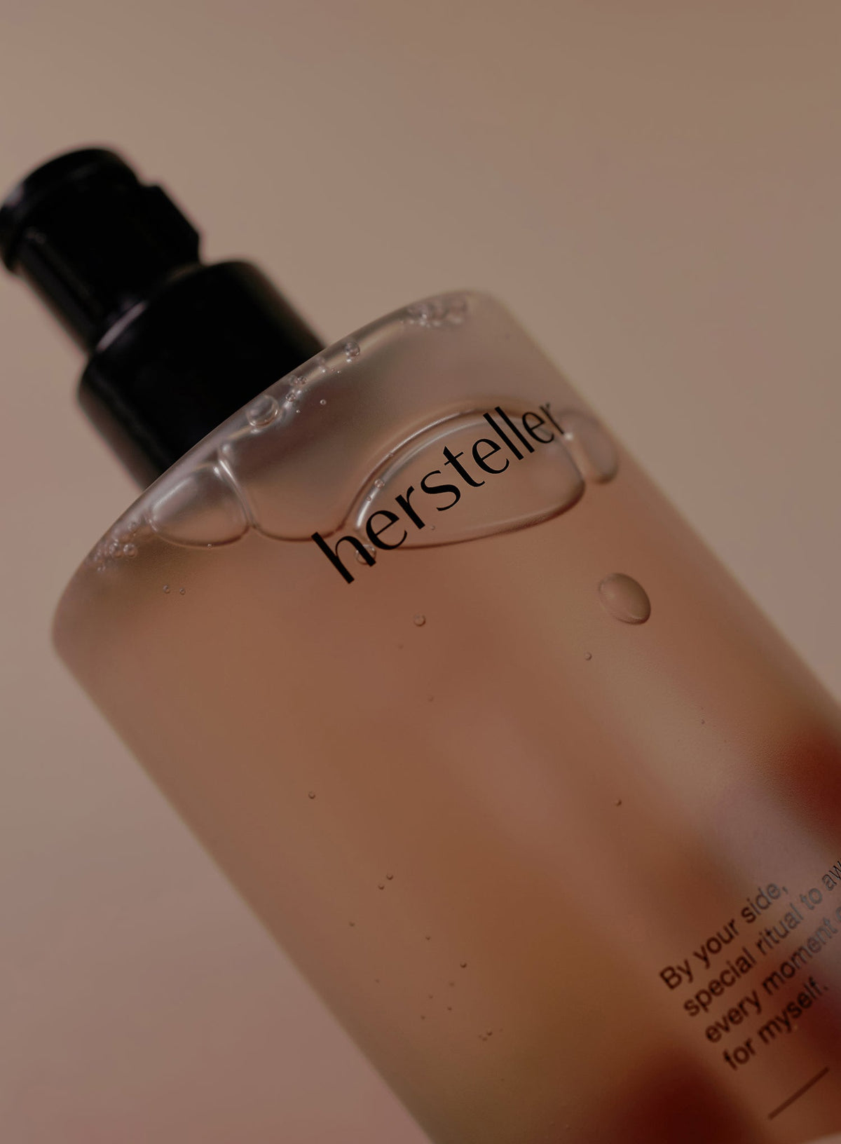 Nearby Body Wash Still A Rose (300ml)