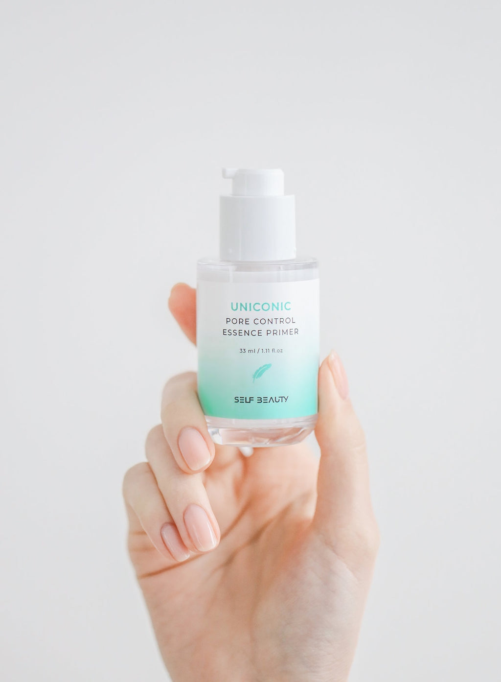 Uniconic Pore Control Essence Primer (33ml)